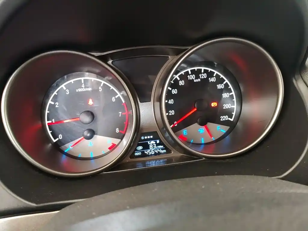 Geely GX7 — миниатюра 12