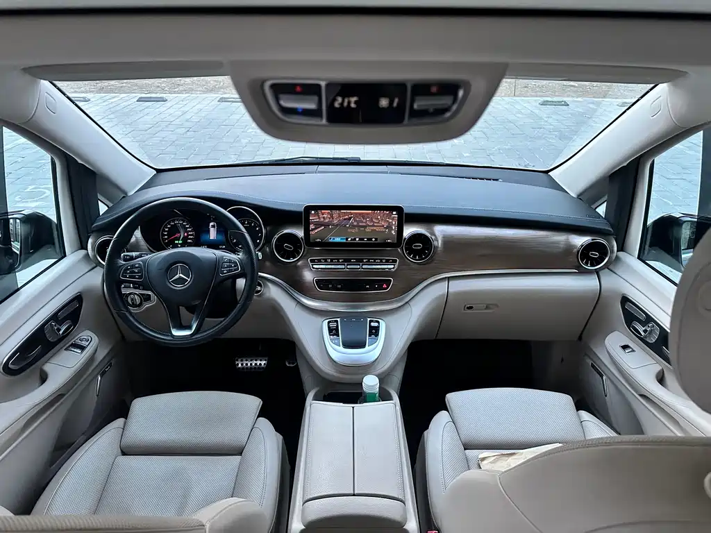 MERCEDES-BENZ V CLASS