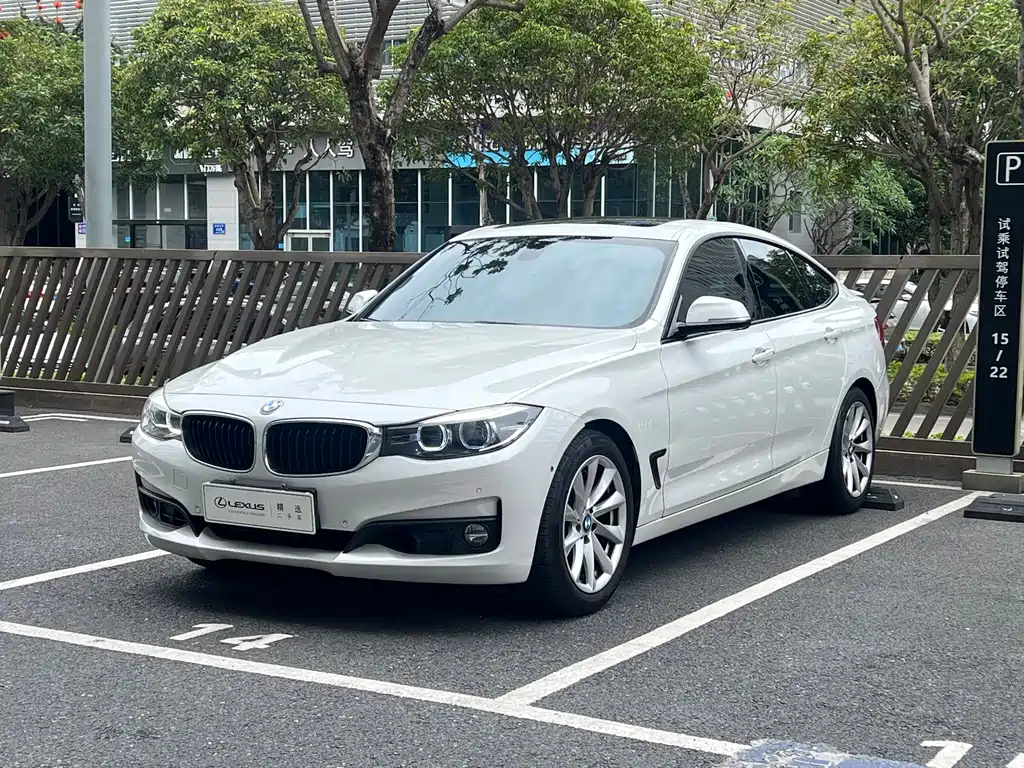 BMW 3 Series GT 2018