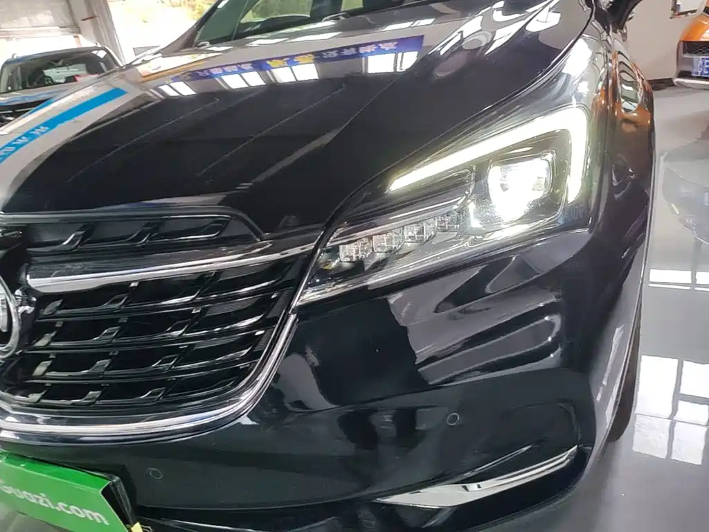 Buick Envision Plus — миниатюра 24