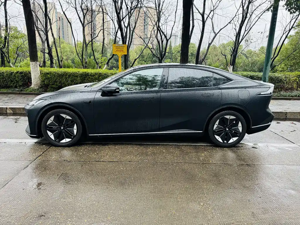 Changan Deepal DARK BLUE SL03