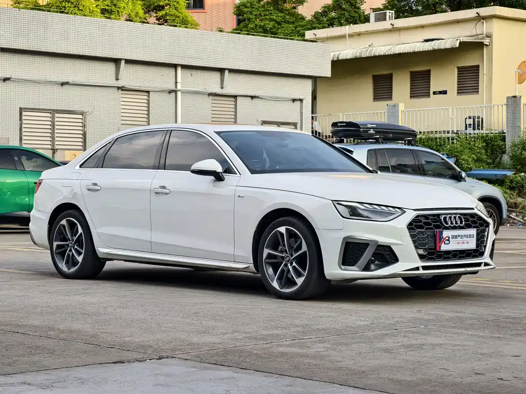 Audi A4L — миниатюра 2