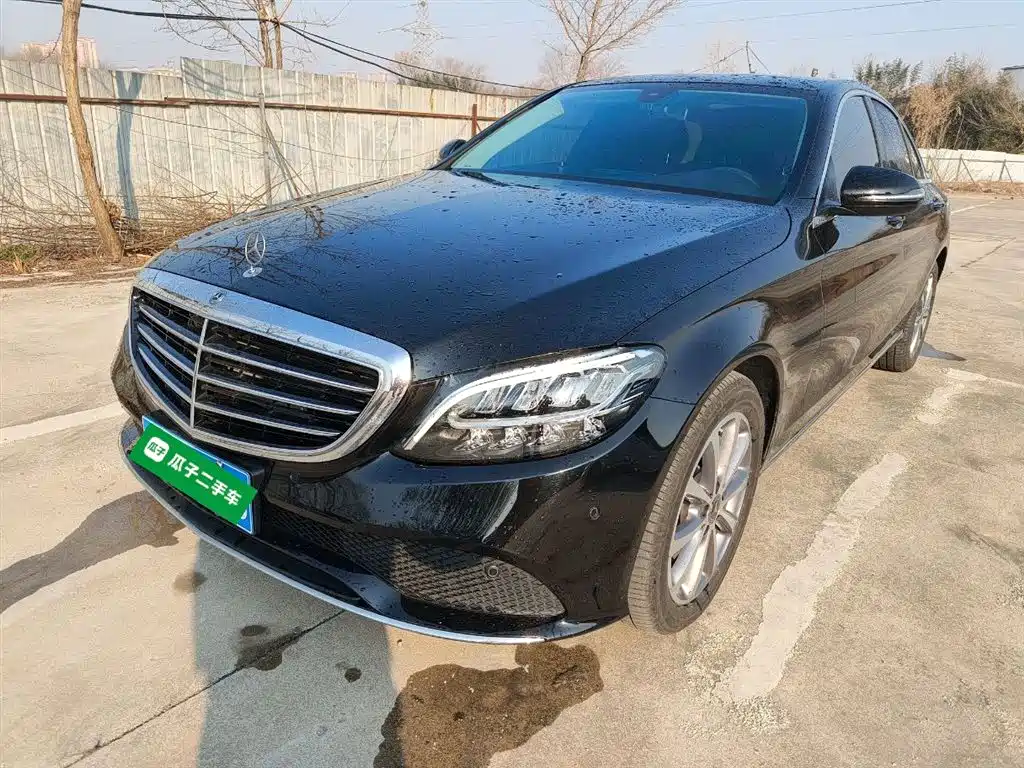 Mercedes-Benz C-Class 2021