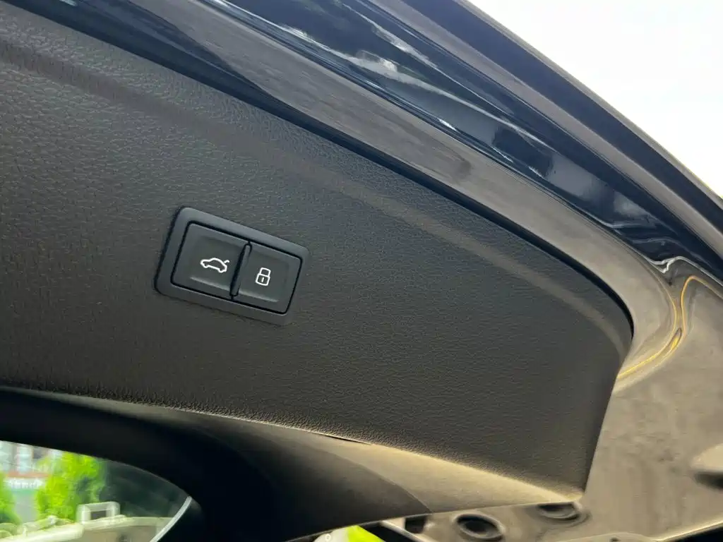 Audi Q5L — миниатюра 26