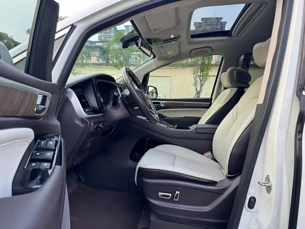 GAC Motor Trumpchi M8 — миниатюра 9
