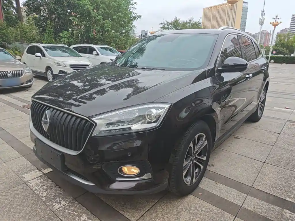 Borgward BX7 — миниатюра 2