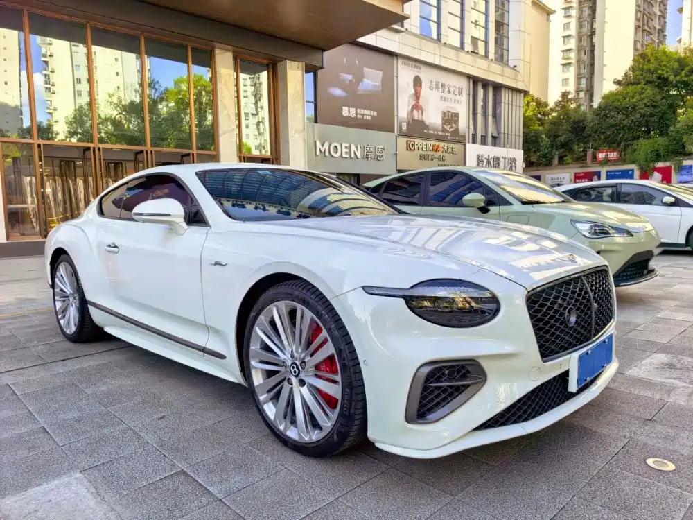 Bentley Continental PHEV — миниатюра 3