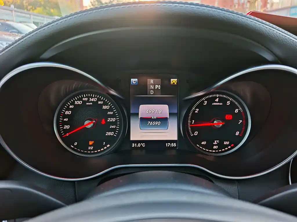 Mercedes-Benz C-Class — миниатюра 13
