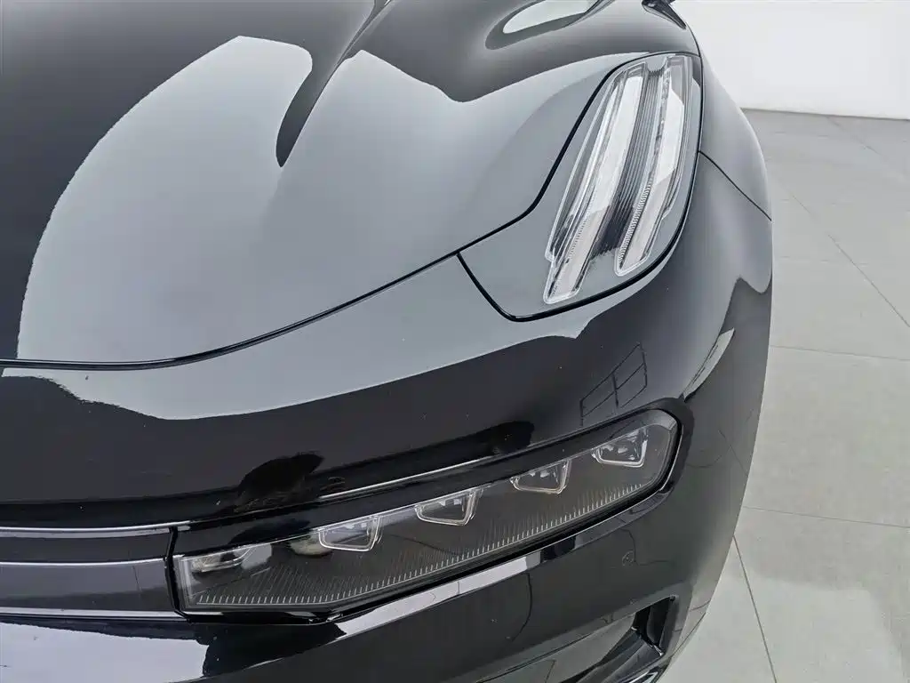 ZEEKR EXTREME KRYPTON 001