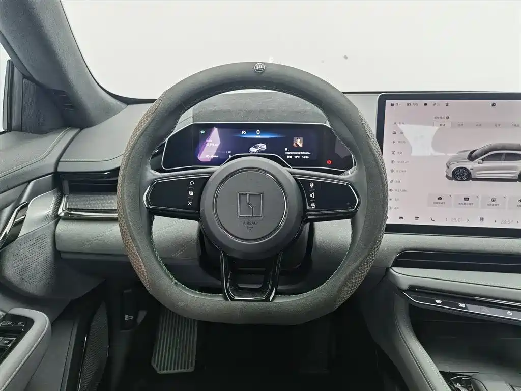 ZEEKR EXTREME KRYPTON 001