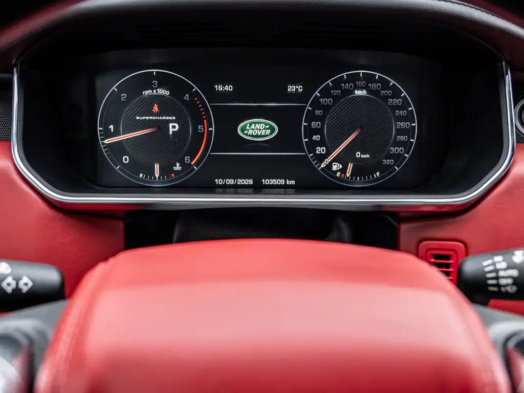 Land Rover Range Rover — миниатюра 5