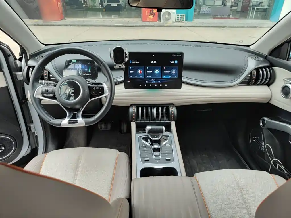 BYD Yuan Plus — миниатюра 10