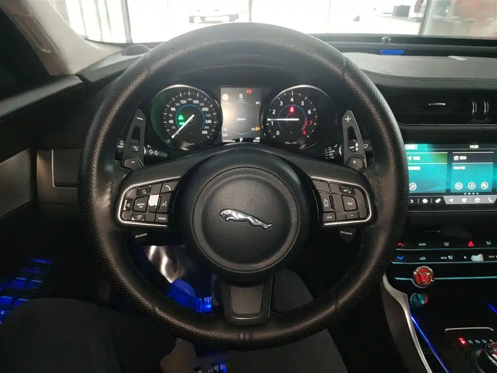 Jaguar XFL 2017 XFL 2.0T 240PS Luxury