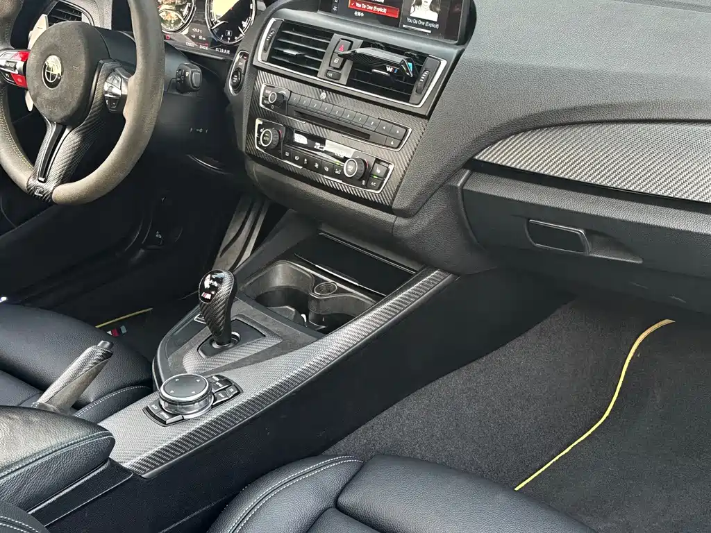 BMW M2 — миниатюра 10