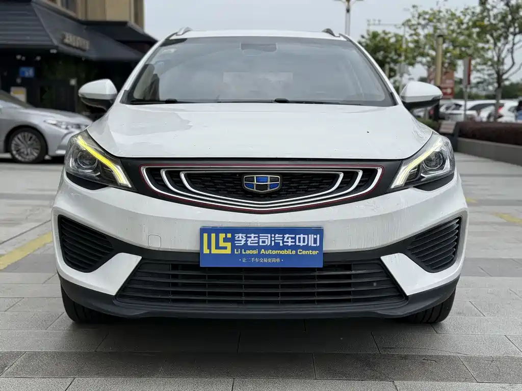 Geely Emgrand GS 2018