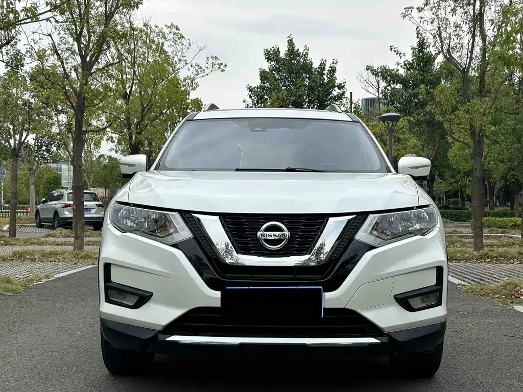 NISSAN QIJUN
