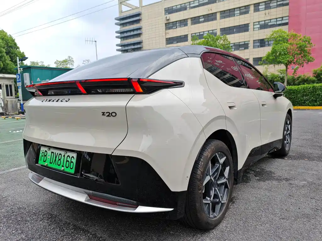 Lynk & Co Z20 — миниатюра 2