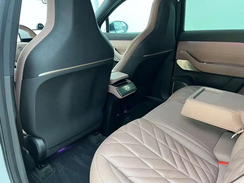 NIO EC6 2025 75kWh