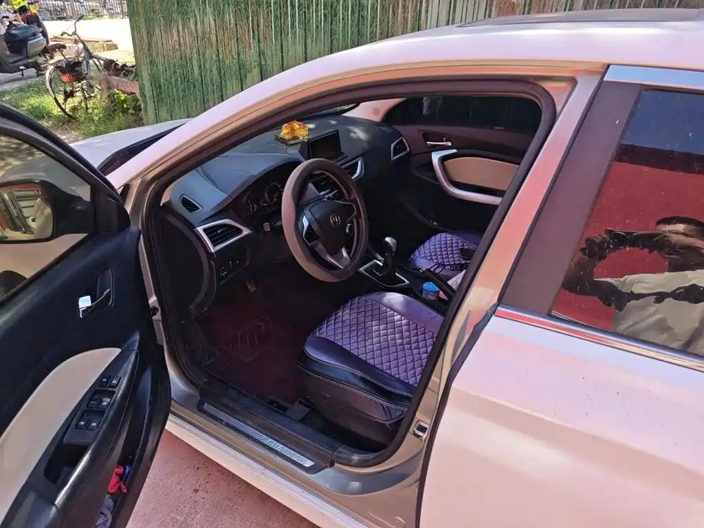 Changan V7 — миниатюра 17