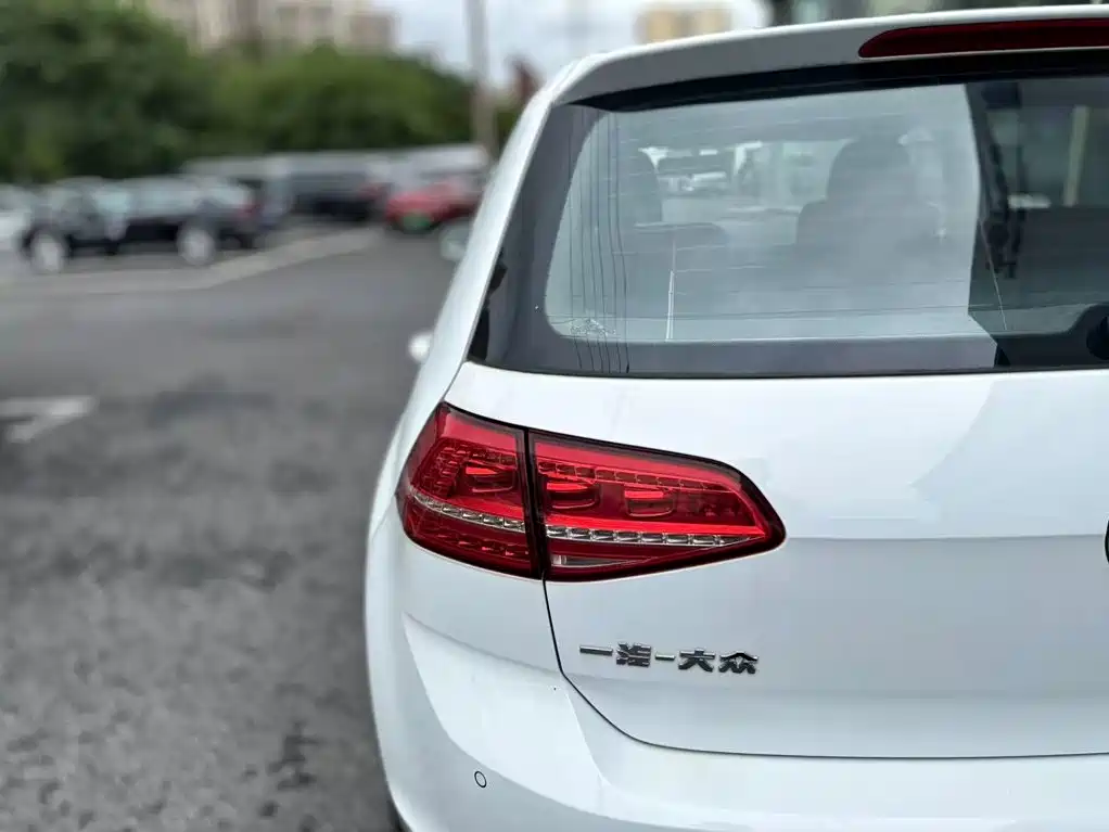 Volkswagen Golf — миниатюра 2