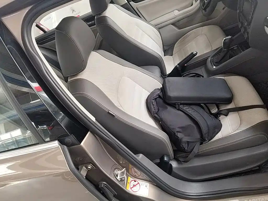 Volkswagen Sagitar — миниатюра 25