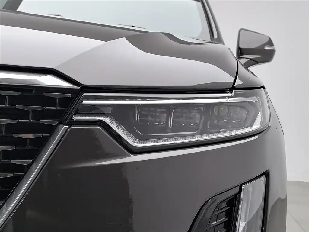 Cadillac XT6 2020 28T мест Luxury