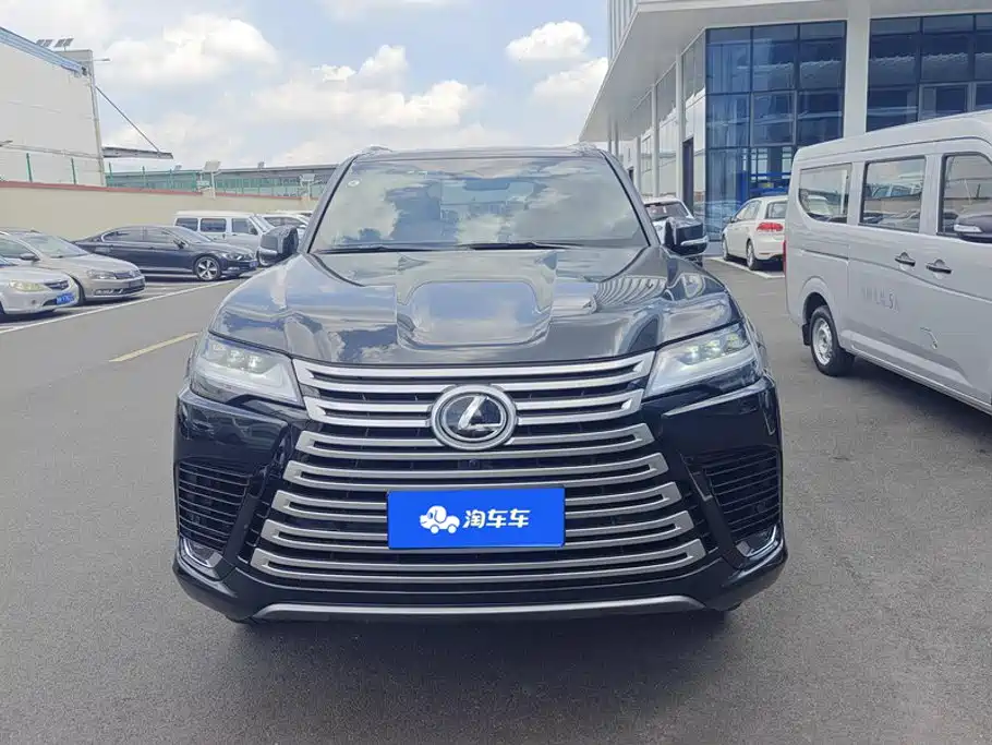 Lexus LX — миниатюра 2