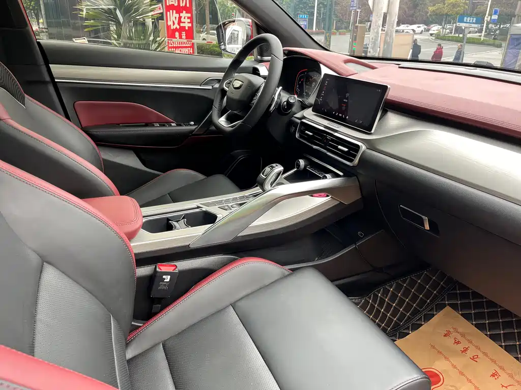 Geely Binyue Sport Model 260T DCT Battle China VI, фото 10