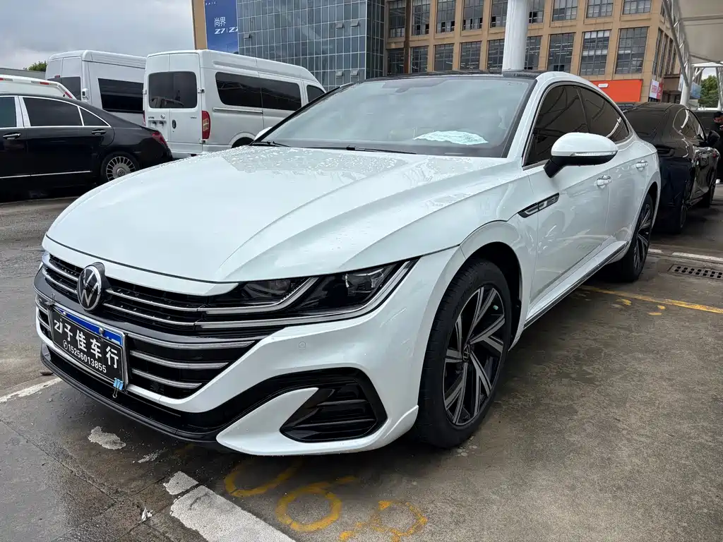 Volkswagen CC 2024
