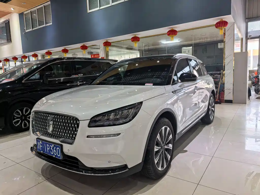Lincoln Corsair 2022