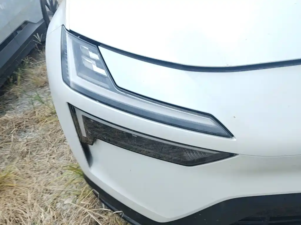 Polestar Polestar 4 — миниатюра 11