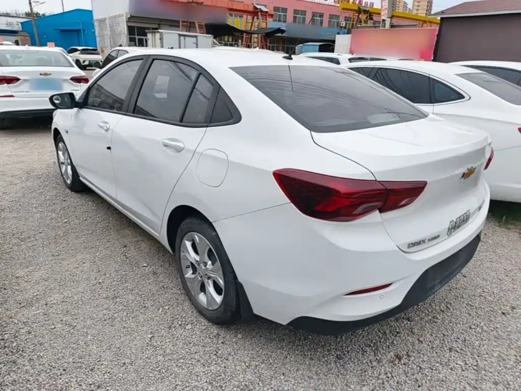 Chevrolet Cavalier — миниатюра 5