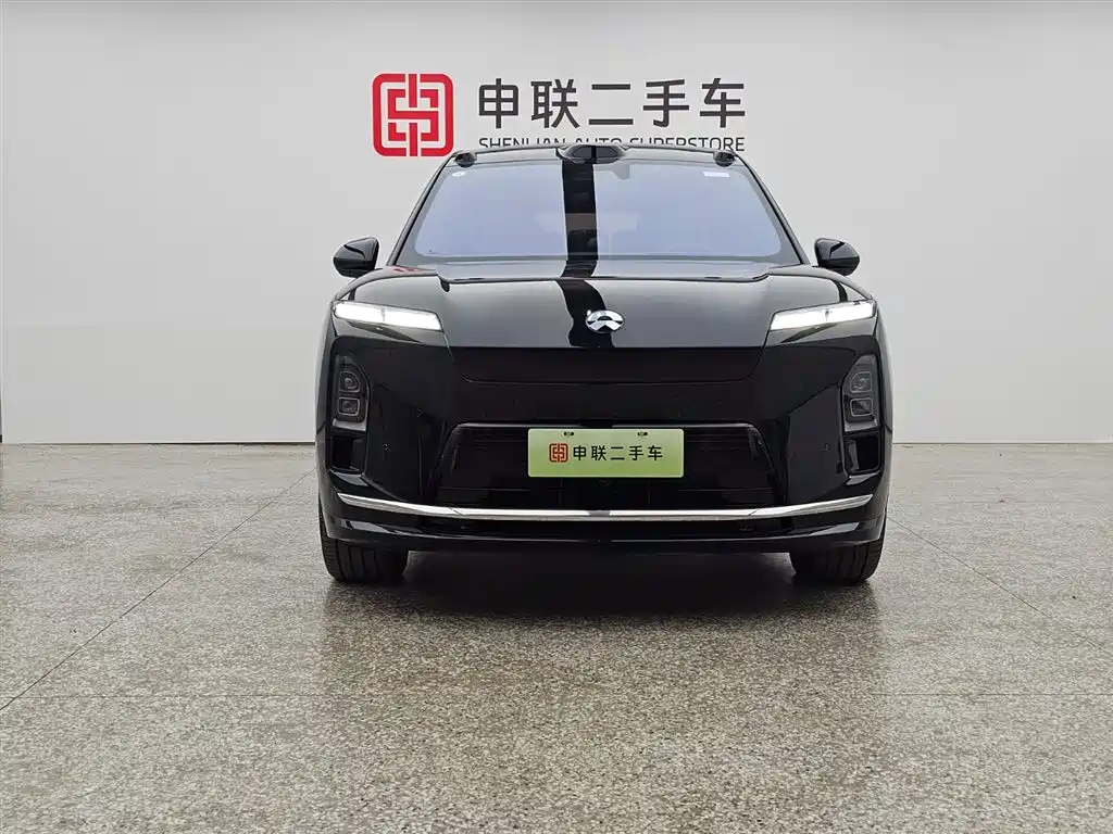 NIO ES8 2026 мест Executive Luxury
