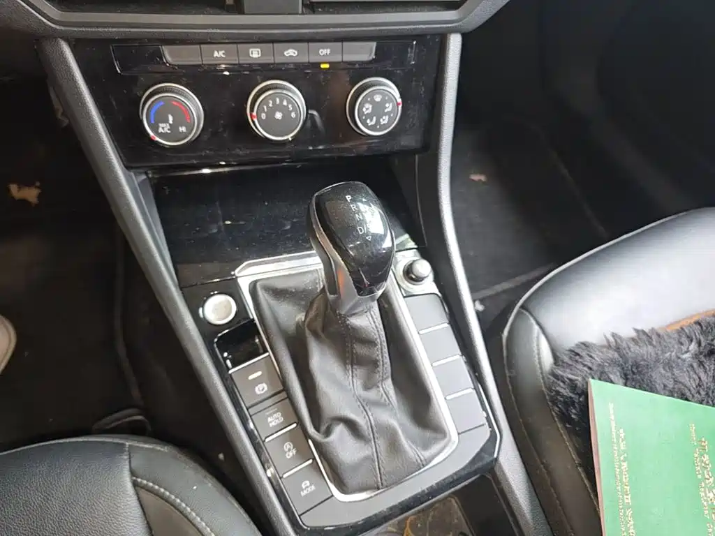 Volkswagen Sagitar — миниатюра 14