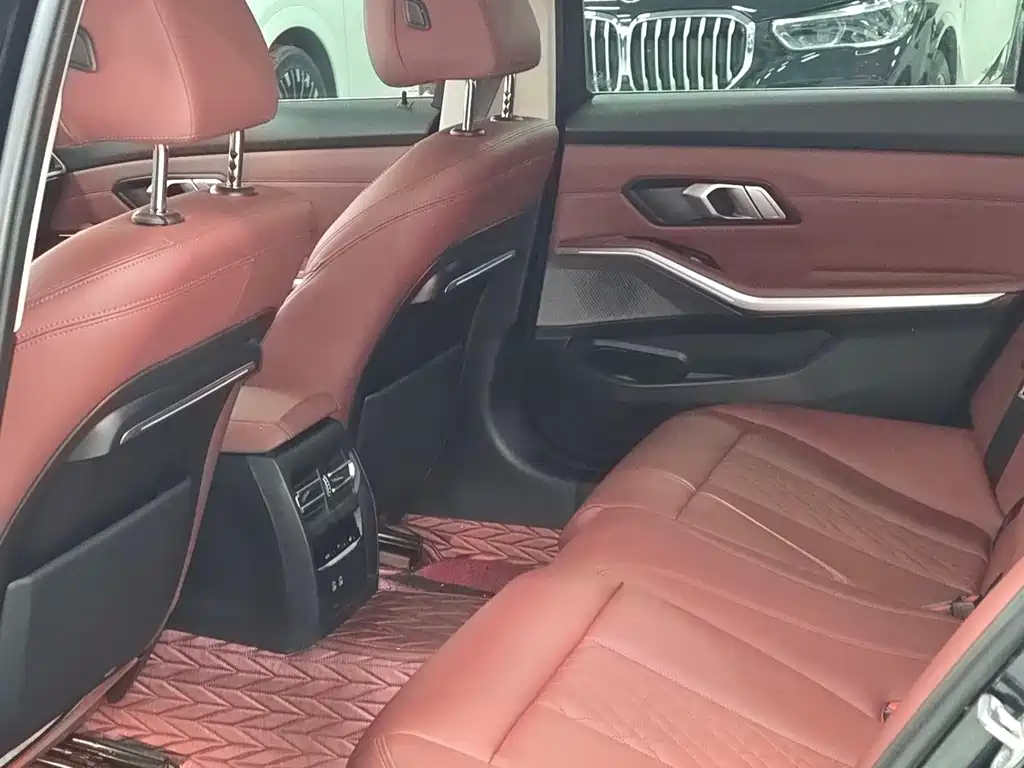 BMW 3 Series — миниатюра 5