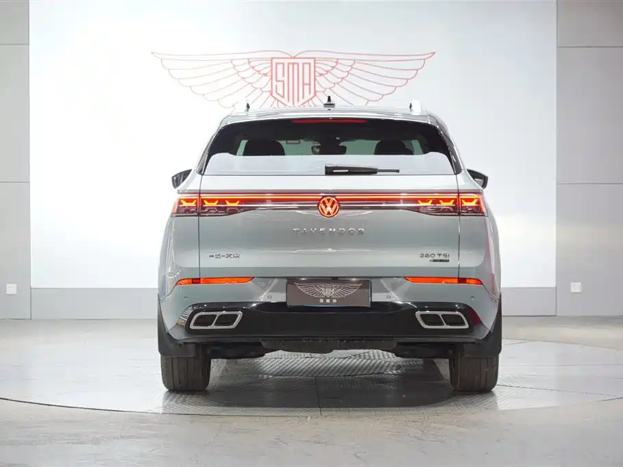 Volkswagen Tavendor 2023 380TSI R-Line