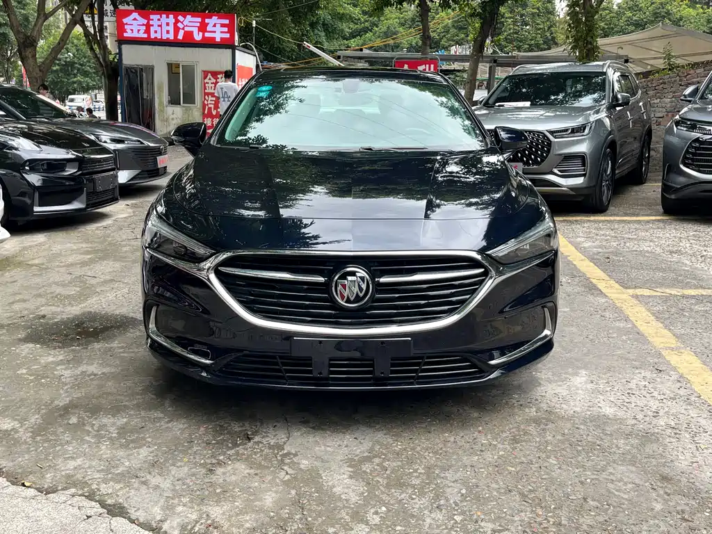 Buick LaCrosse — миниатюра 2