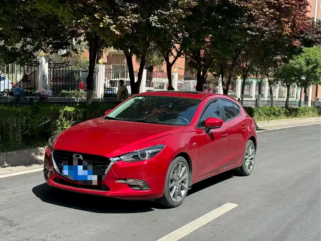 Mazda 3 Axela 2019