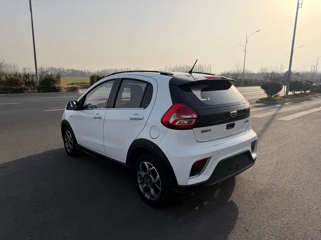 GEELY AUTOMOBILE VISION X1
