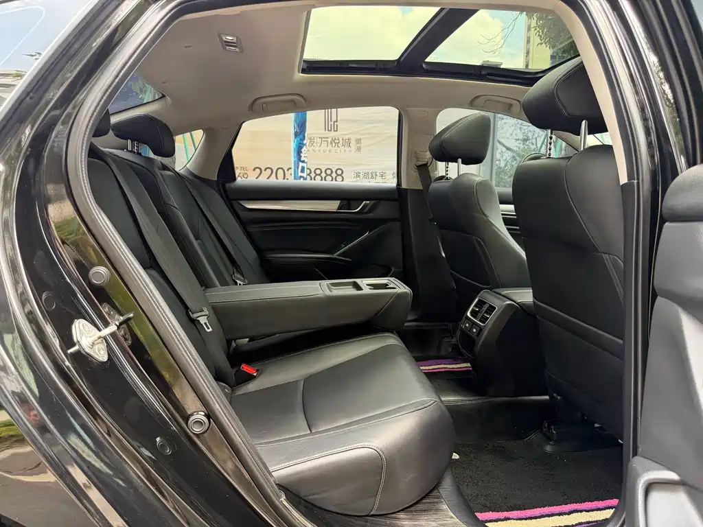 Honda Accord 2022 260TURBO Luxury