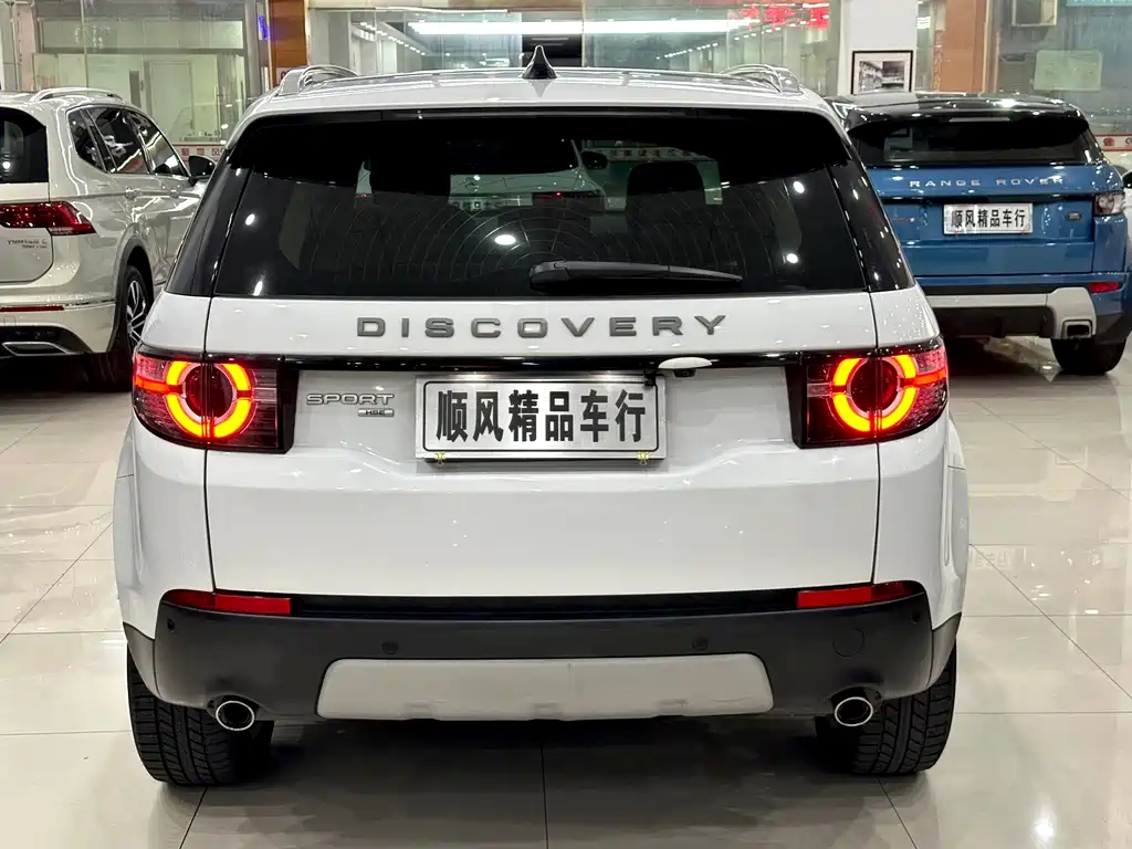 Land Rover Discovery Sport — миниатюра 2