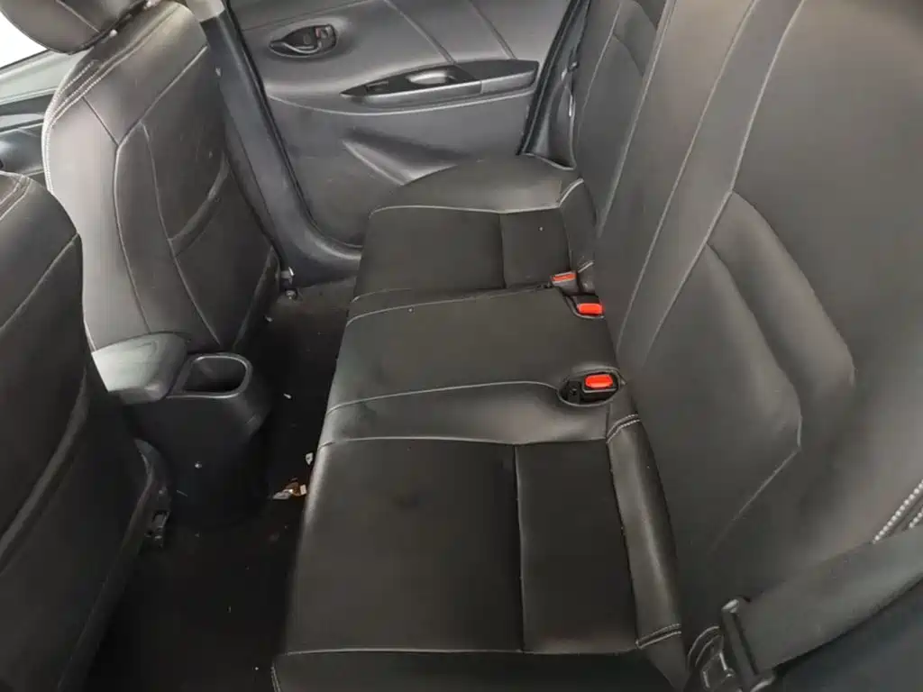 Toyota Yaris L — миниатюра 17