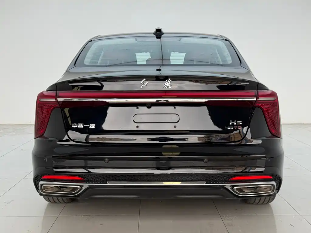 Hongqi Hongqi H5 — миниатюра 12
