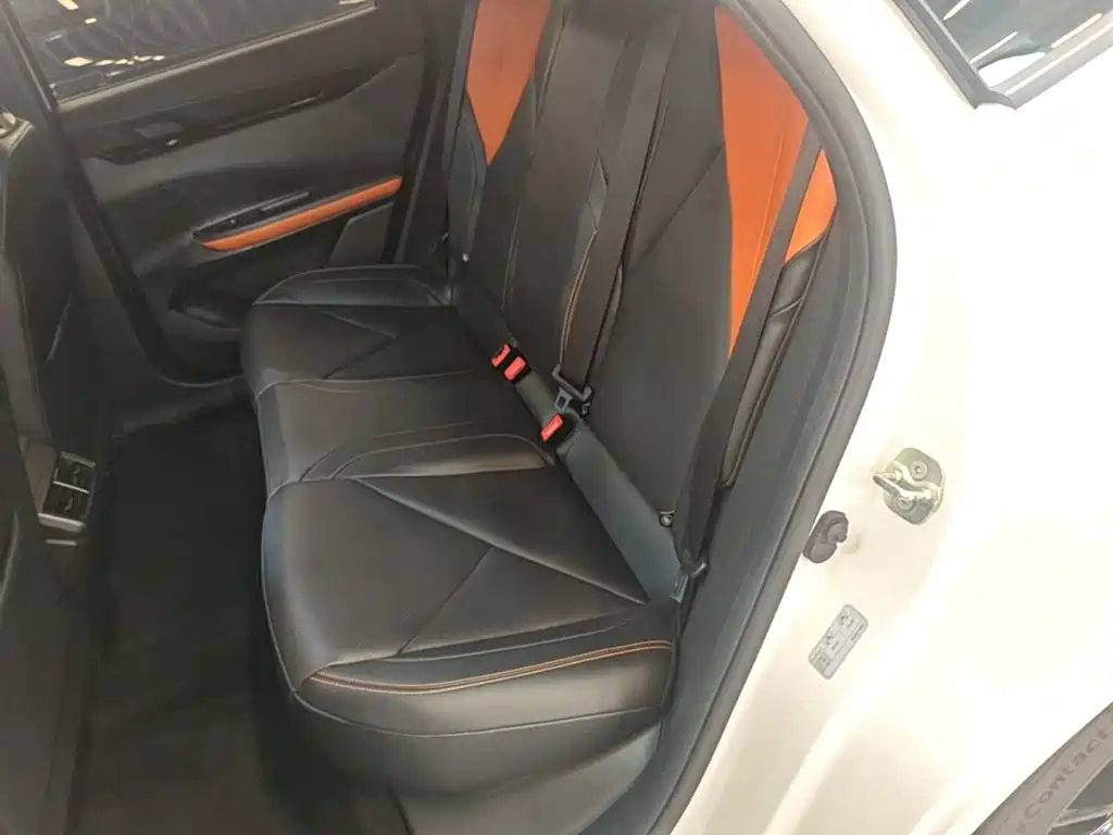 Changan UNI-V iDD — миниатюра 17