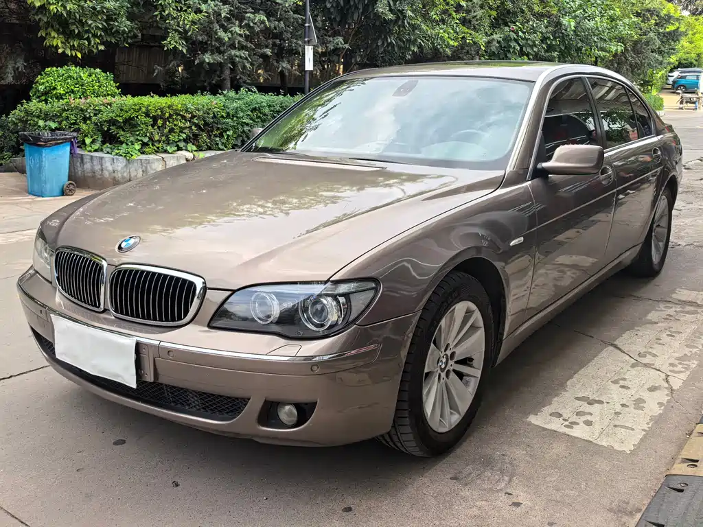 BMW 7 Series 2005