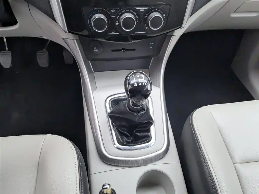 DONGFENG POPULAR S500