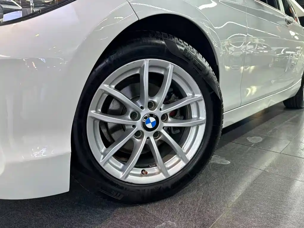 BMW 1 Series (Import) — миниатюра 17