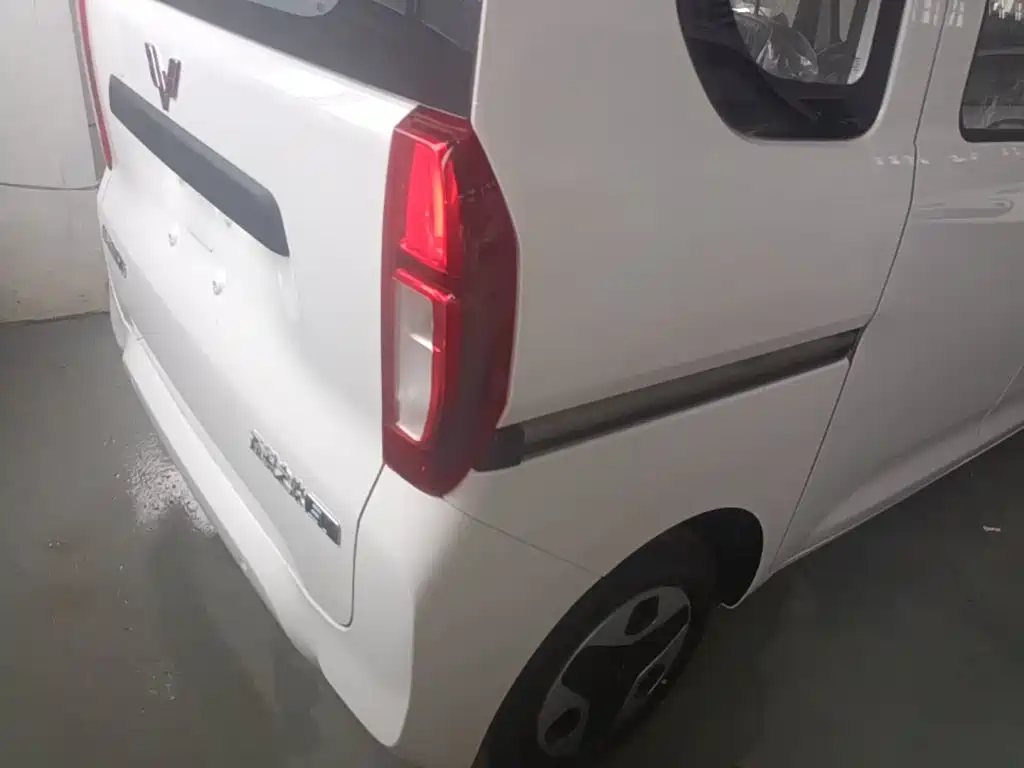 Wuling Sunshine EV 2025 305km
