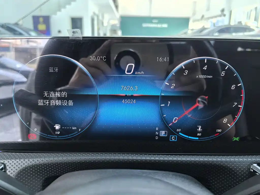 Mercedes-Benz A-Class — миниатюра 9