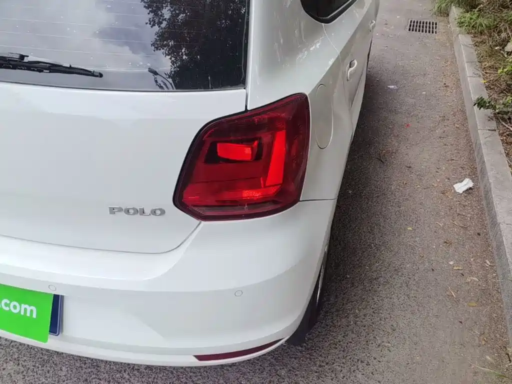 Volkswagen Polo — миниатюра 8